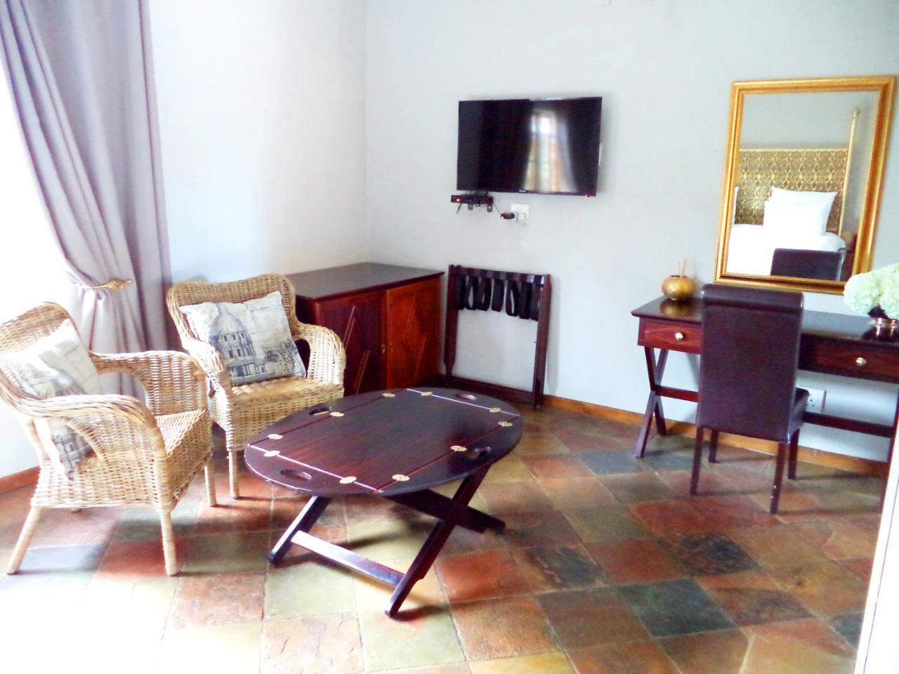 Belladona 3* Mbombela