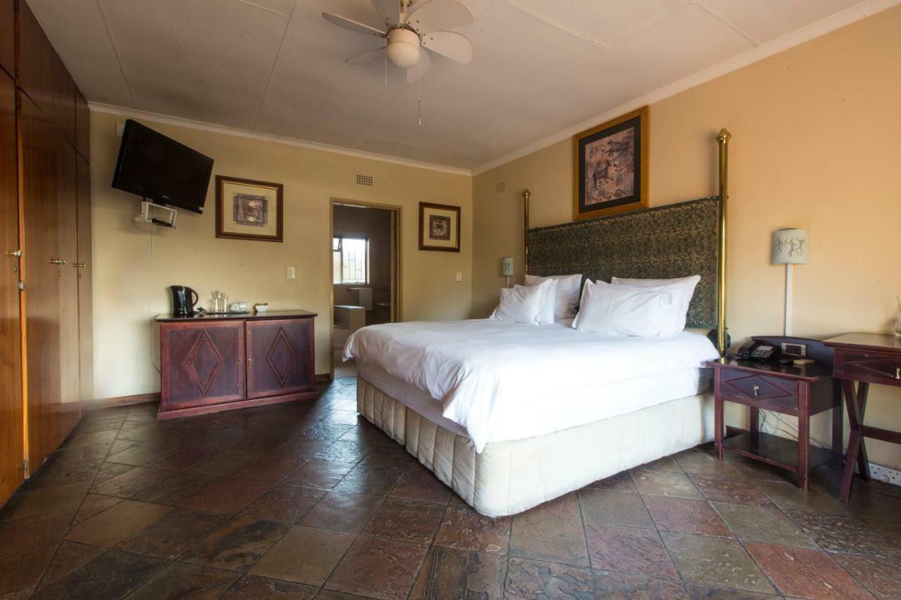 Belladona 3* Mbombela